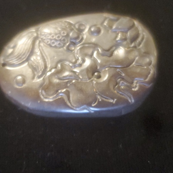 New Carved Chinese Old Jade Fish Flower Oval Pendant. - Picture 5 of 8